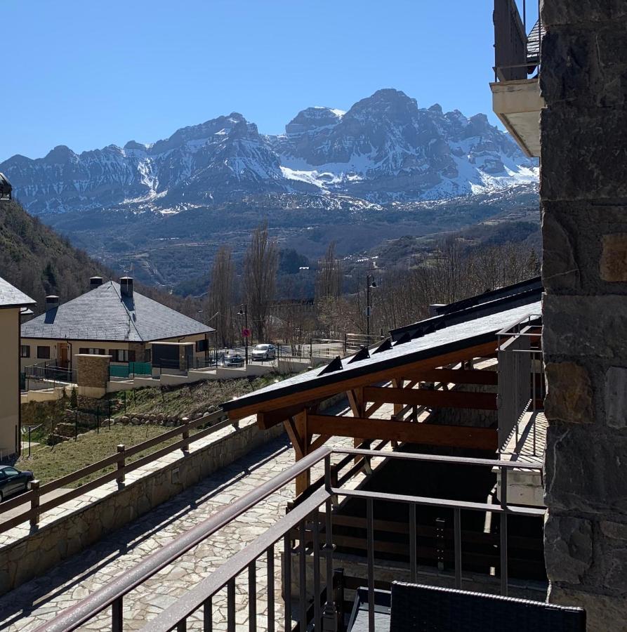 El Estacho De Panticosa Apartment Екстериор снимка